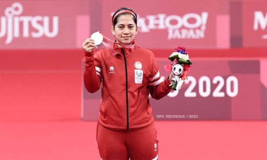 Leani Ratri Oktila Sang Ratu Para Badminton Indonesia