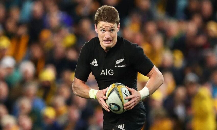 Beauden Barrett Bintang Rugby Selandia Baru